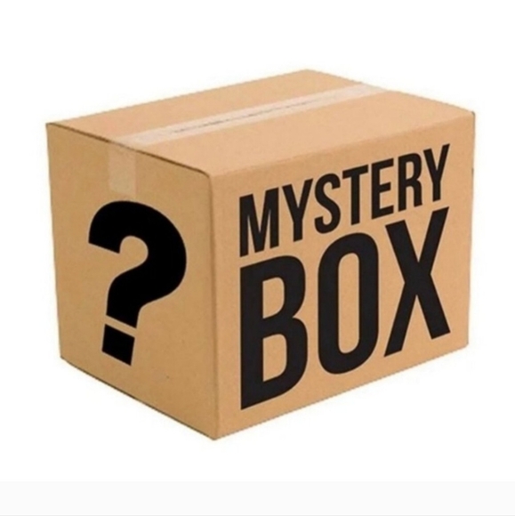 Big Girls Mystery Box!Sizes Size 10-14 - Picture 1 of 1